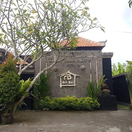 Alit Bali Villa Canggu Exteriör bild