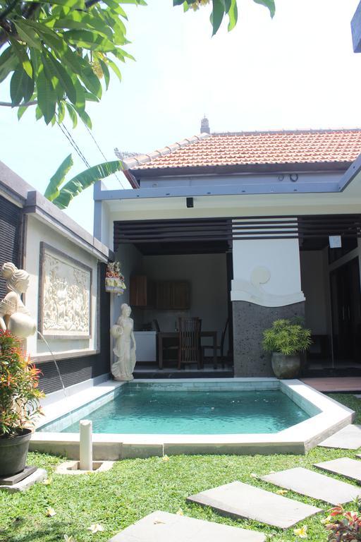 Alit Bali Villa Canggu Rum bild